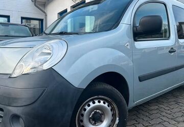 Renault Kangoo 87.000 km 8.449 &euro; Gummersbach (Zwischen Toom Markt und ATU) 51645