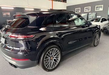 Porsche Cayenne 99.896 km 52.900 &euro; Overath 51491