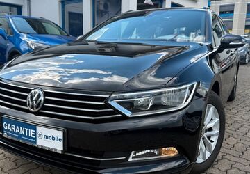VW Passat Variant 158.000 km 13.849 &euro; Gummersbach (Zwischen Toom Markt und ATU) 51645