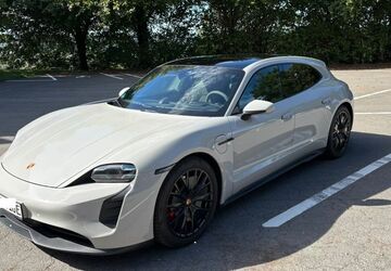 Porsche Taycan 110.000 km 69.999 &euro; Wiehl 51674