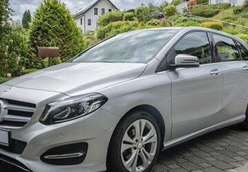 Mercedes-Benz B 180 205.000 km 8.790 &euro; Gummersbach 51647