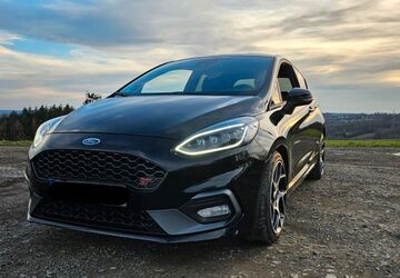 Ford Fiesta 77.000 km 15.900 &euro; Nümbrecht 51588