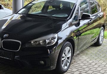 BMW 218 Active Tourer 132.000 km 9.700 &euro; Gummersbach 51645