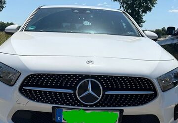 Mercedes-Benz A 180 44.666 km 17.900 &euro; Rösrath 51503