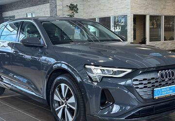 Audi Q8 e-tron 33.855 km 42.900 &euro; Eitorf 53783
