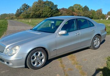 Mercedes-Benz 200 309.000 km 2.099 &euro; Nümbrecht 51588