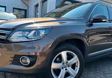 VW Tiguan 150.000 km 9.349 &euro; Gummersbach (Zwischen Toom Markt und ATU) 51645