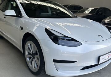 Tesla Model 3 12.223 km 28.900 &euro; Eitorf 53783