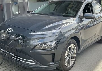 Hyundai KONA 53.402 km 19.350 &euro; Eitorf 53783