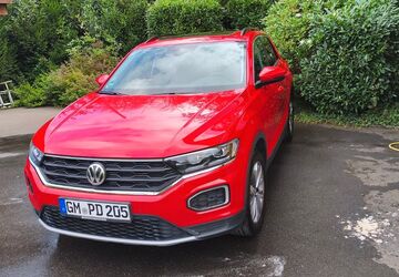 VW T-Roc 105.000 km 14.700 &euro; Wiehl 51674