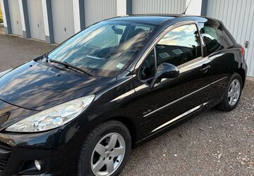 Peugeot 207 119.500 km 2.600 &euro; Wermelskirchen 42929