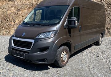Peugeot Boxer 199.000 km 7.999 &euro; Gummersbach 51645